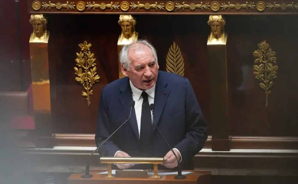 France Parliament Votes Out Prime Minister