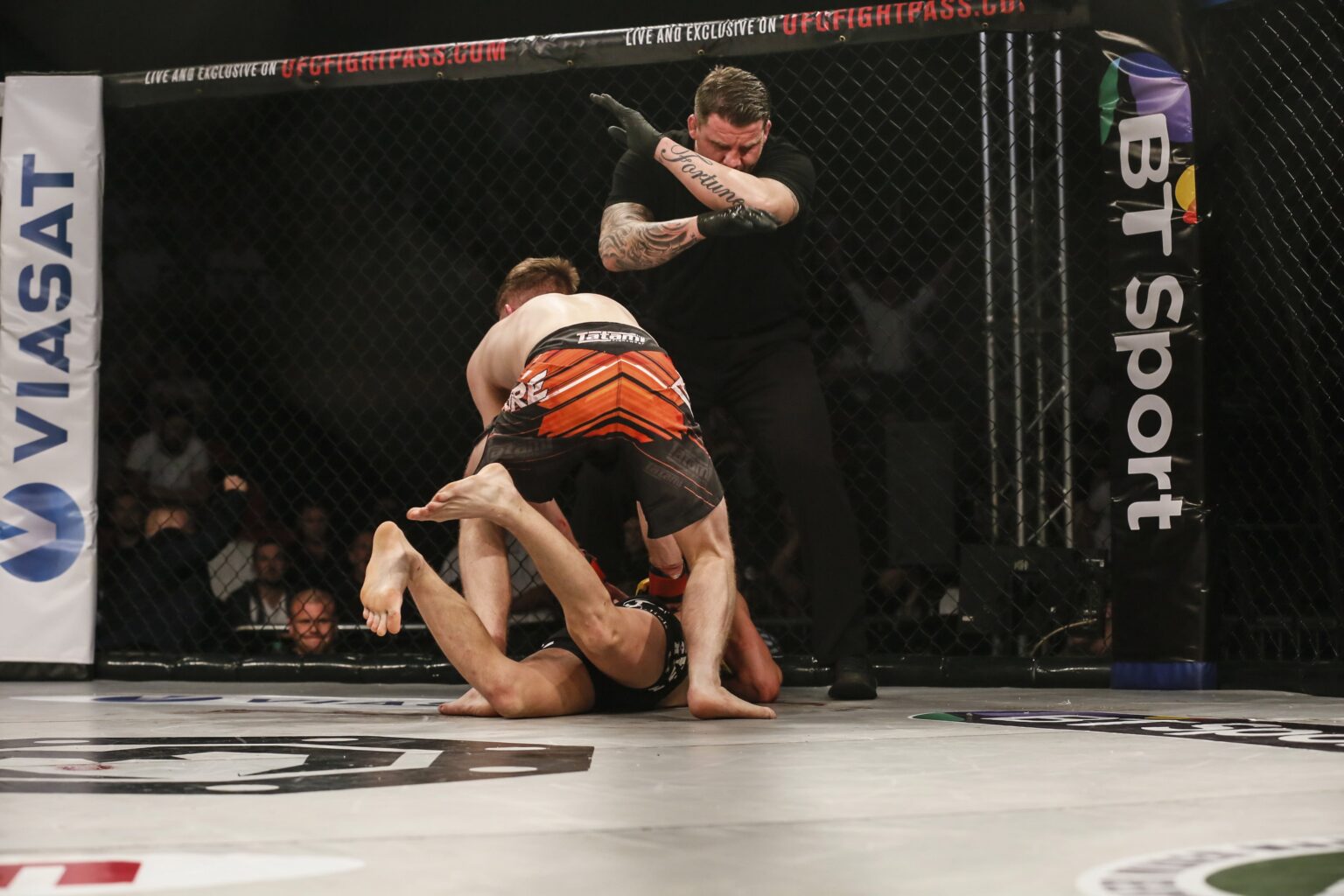 Tom Aspinall Aims for Submission Victory at UFC 321, Says Former Champ