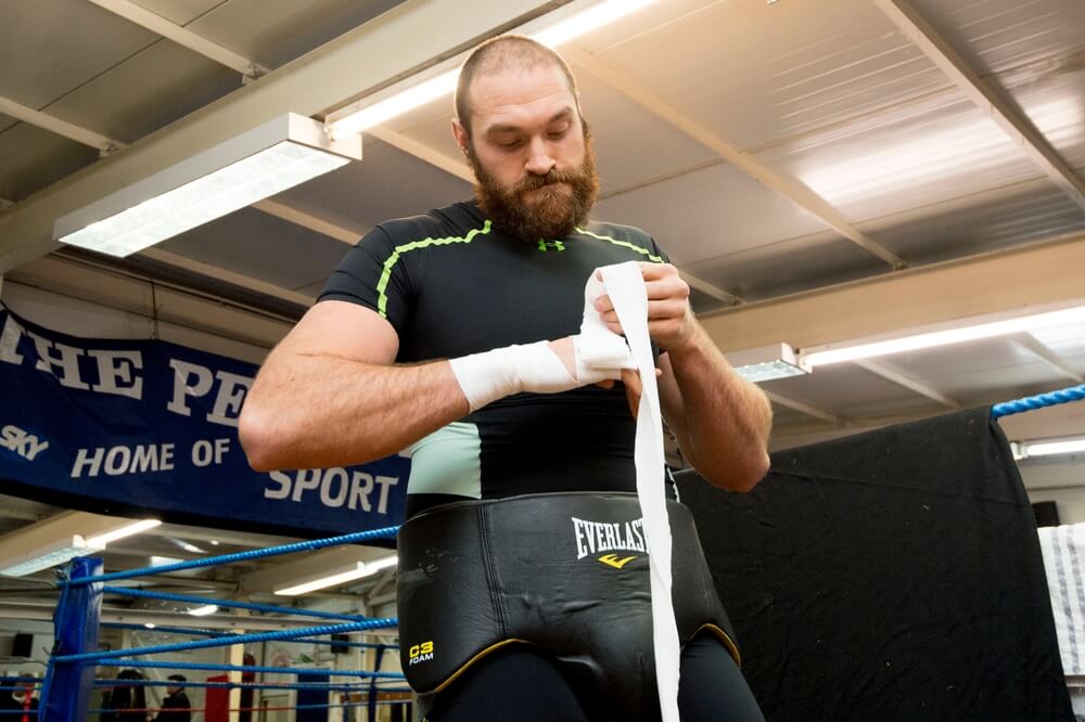 Tyson Fury goes solo for Netflix comeback fight
